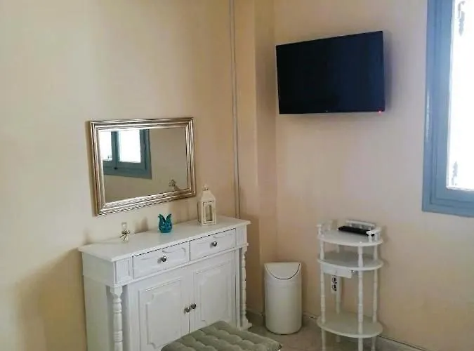 Hilltop Serenity אימרוביגלי