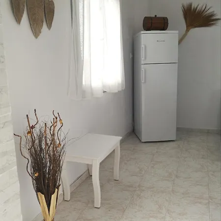 Holiday home Hilltop Serenity Imerovigli (Santorini)